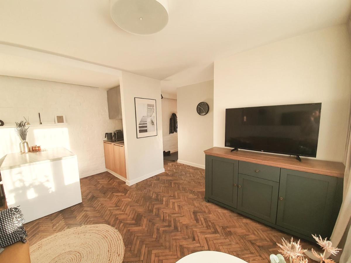 Downtown Apartment Rentals 2 Siauliai  Ngoại thất bức ảnh